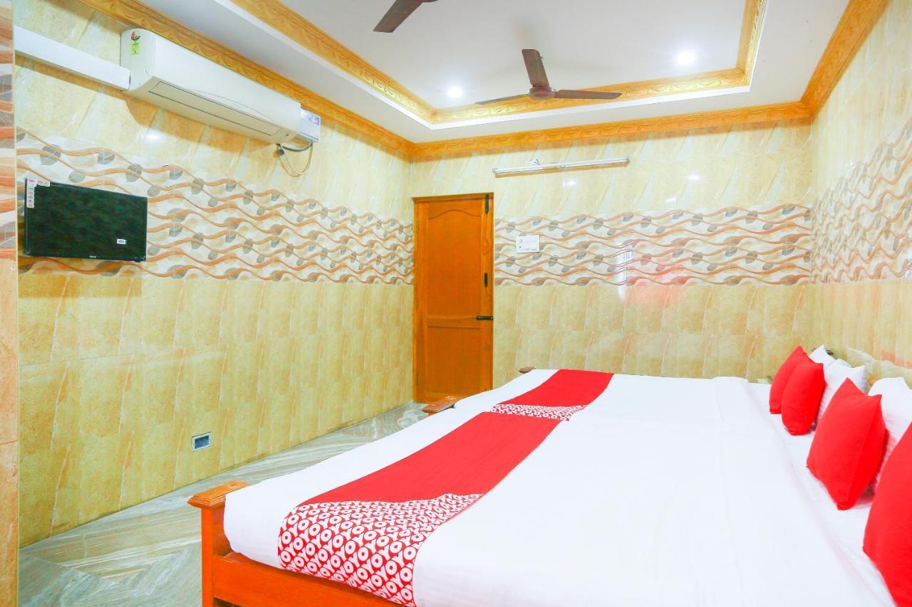 Oyo 68796 Shanthi Mahal Chennai Esterno foto