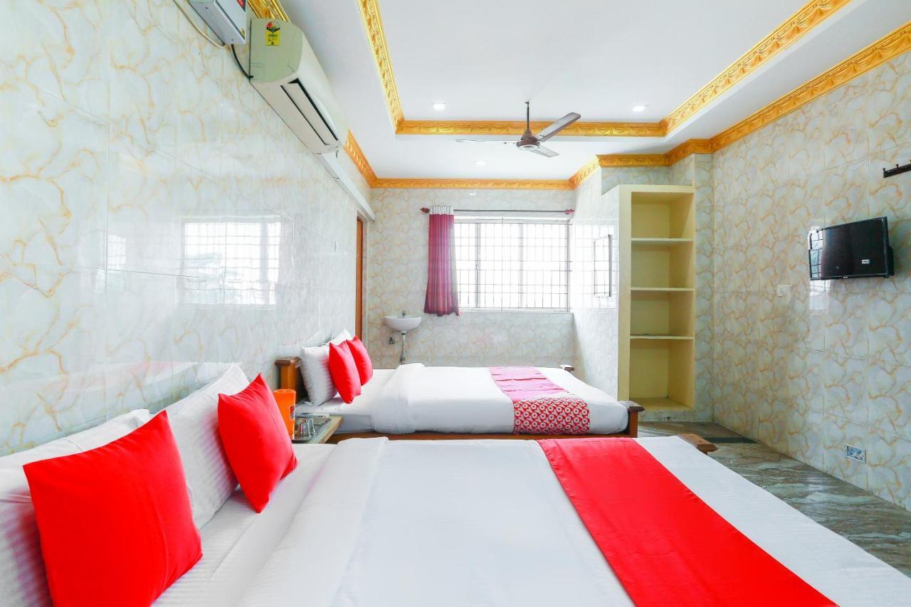 Oyo 68796 Shanthi Mahal Chennai Esterno foto