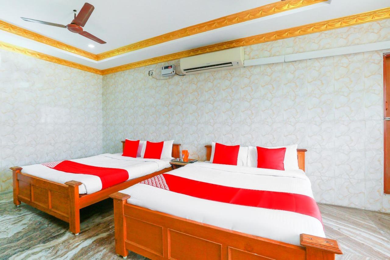 Oyo 68796 Shanthi Mahal Chennai Esterno foto