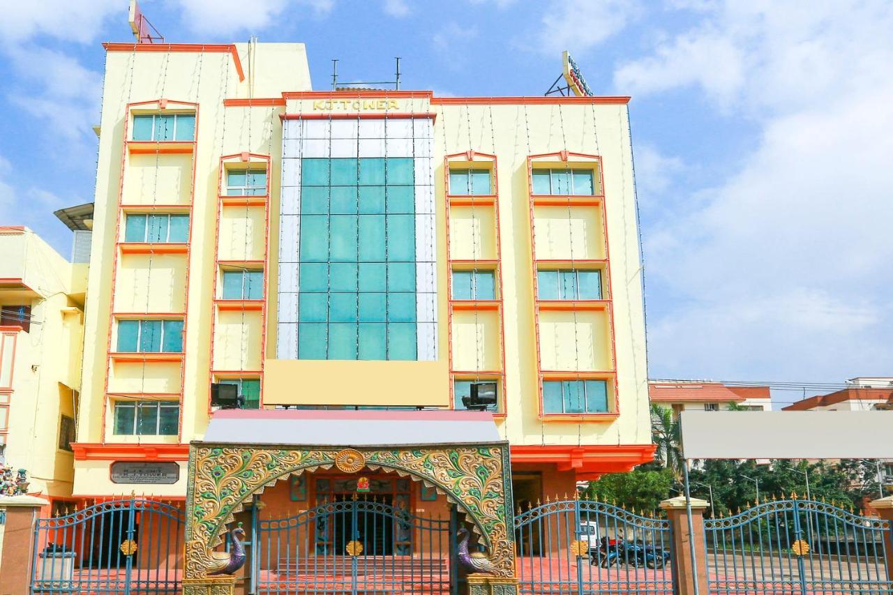 Oyo 68796 Shanthi Mahal Chennai Esterno foto